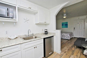 Beachview by Youngs Suncoast