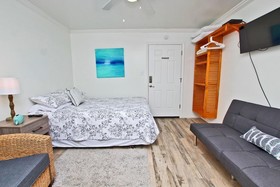 Beachview by Youngs Suncoast