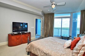 Bel Sole by Youngs Suncoast