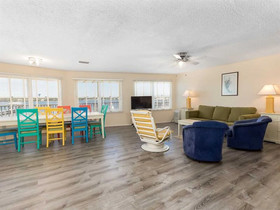 Best of Both Worlds by Meyer Vacation Rentals