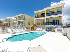 Blue Parrot 1 by Meyer Vacation Rentals