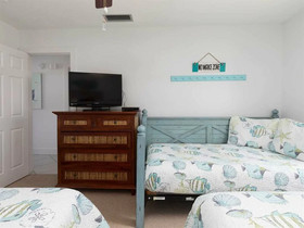 Breeze In by Meyer Vacation Rentals