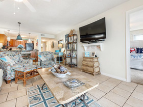 Buena Vista by RedAwning