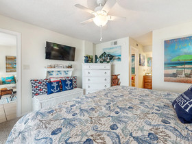 Buena Vista by RedAwning