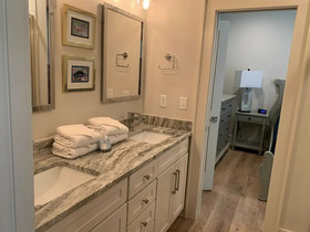 Captain's Landing by Meyer Vacation Rentals