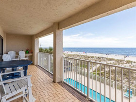 Casa Del Sol by Meyer Vacation Rentals