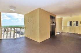 Castaways by Youngs Suncoast