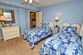 Castaways by Youngs Suncoast