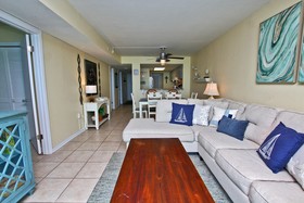 Castaways by Youngs Suncoast