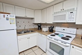 Castaways by Youngs Suncoast