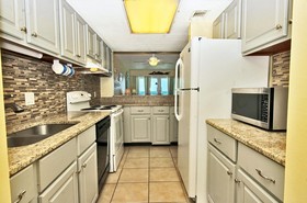 Castaways by Youngs Suncoast