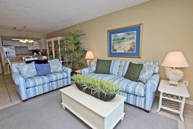 Castaways by Youngs Suncoast