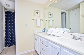 Castaways by Youngs Suncoast