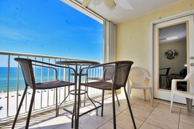 Castaways by Youngs Suncoast