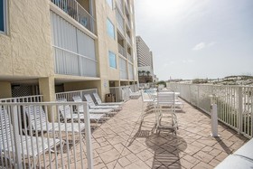 Castaways by Youngs Suncoast