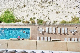 Castaways by Youngs Suncoast