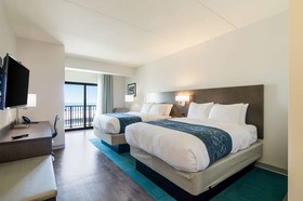 Comfort Inn & Suites Gulf Shores East Beach near Gulf State Park