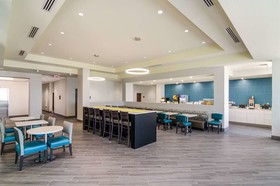 Comfort Inn & Suites Gulf Shores East Beach near Gulf State Park