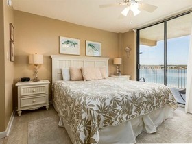 Compass Point by Vacasa