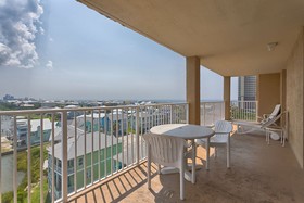 Compass Point by Vacasa