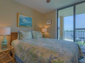 Compass Point by Vacasa