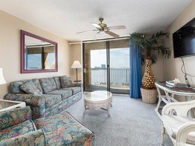 Compass Point by Vacasa