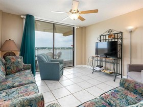 Compass Point by Vacasa
