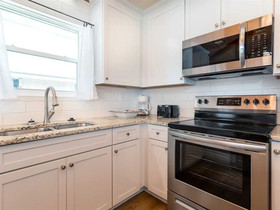 Conch Out by Meyer Vacation Rentals