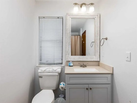 Conch Out by Meyer Vacation Rentals