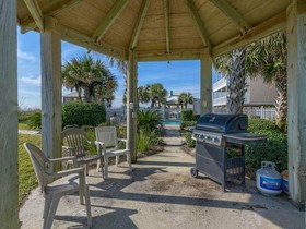 Courageous by Meyer Vacation Rentals