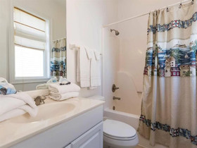 Courageous by Meyer Vacation Rentals