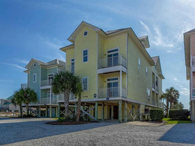 Courageous by Meyer Vacation Rentals