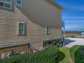 Courageous by Meyer Vacation Rentals