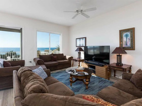 Courageous by Meyer Vacation Rentals