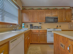 Crystal Lagoon by Meyer Vacation Rentals