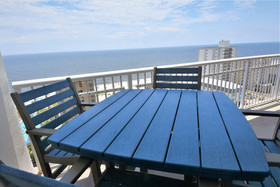 Crystal Tower by Bender Vacation Rentals