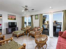 Dolphin Dreams by Meyer Vacation Rentals