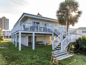 Dolphin Dreams by Meyer Vacation Rentals