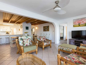 Dolphin Dreams by Meyer Vacation Rentals