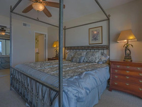 Edgewater by Meyer Vacation Rentals