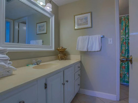 Edgewater by Meyer Vacation Rentals