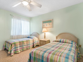 Edgewater West by Bender Vacation Rentals