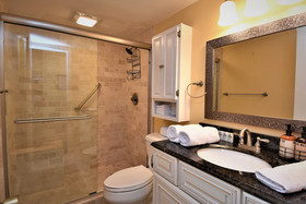 Edgewater West by Bender Vacation Rentals