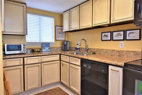 Edgewater West by Bender Vacation Rentals
