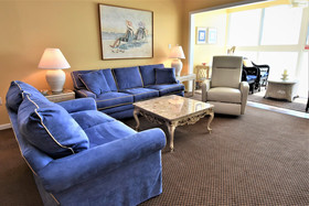 Edgewater West by Bender Vacation Rentals