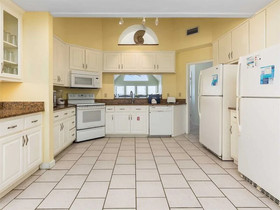 Egret by Meyer Vacation Rentals