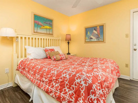 Egret by Meyer Vacation Rentals