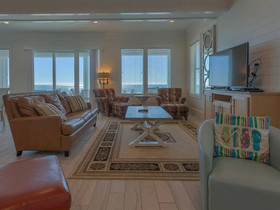 Emerald by Meyer Vacation Rentals