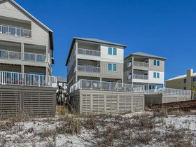 Emerald by Meyer Vacation Rentals