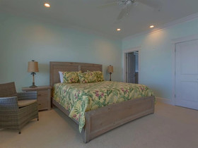 Emerald by Meyer Vacation Rentals